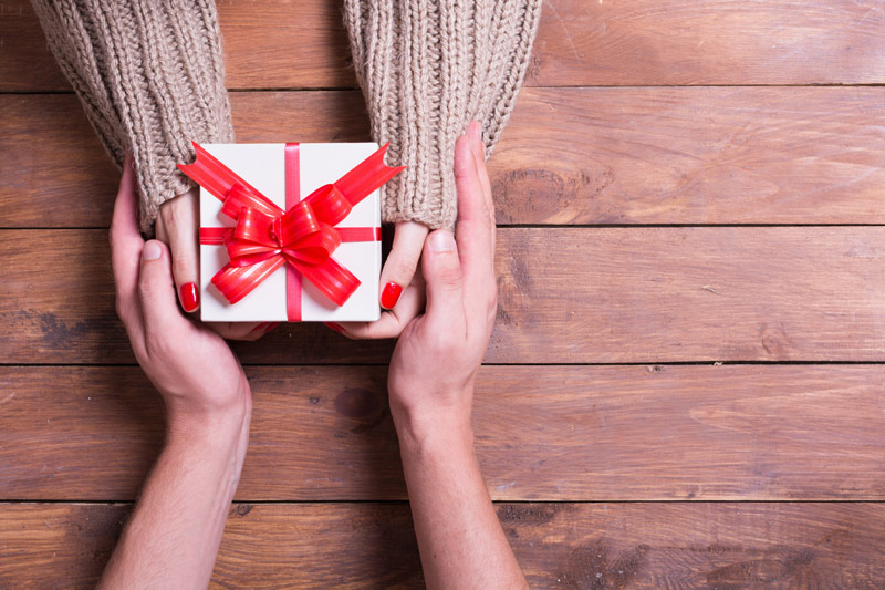 15 Breakup Gifts Thatll Make Your Friend Feel Loved