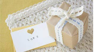 Lace gift